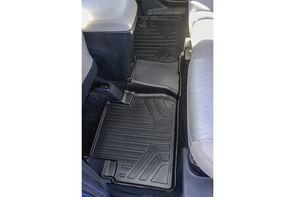 SMARTLINER Custom Fit Floor Mats 2nd Row Liner Black Compatible With 2018-2022 Mitsubishi Eclipse Cross (SB0378)
