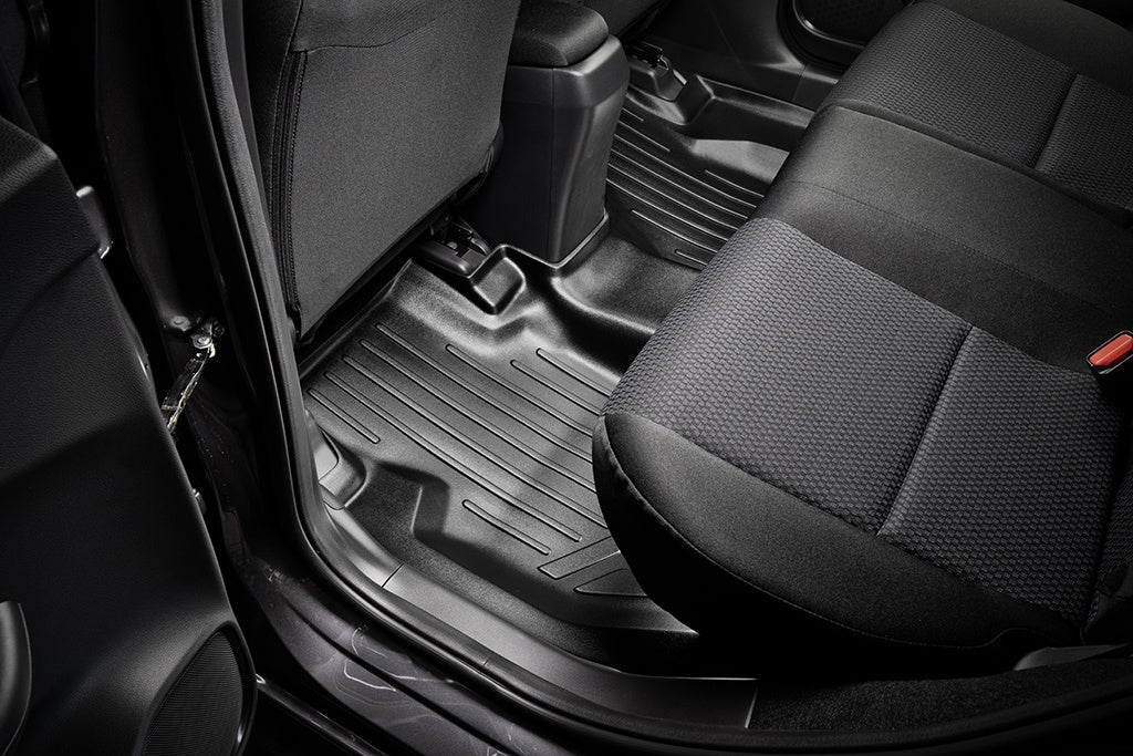 SMARTLINER Custom Fit Floor Mats 2nd Row Liner Black Compatible With 2015-2020 Honda Fit (SB0195)
