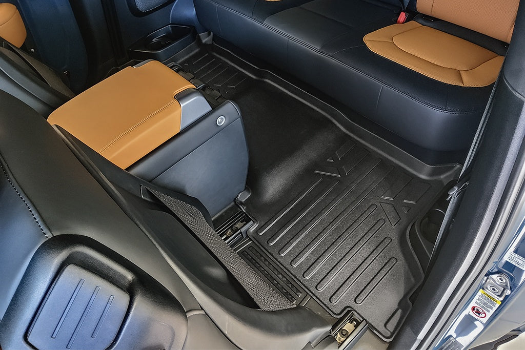 SMARTLINER All Weather Custom Fit 2 Row Floor Mat Liner Set Compatible With 2020-2023 Range Rover Defender 90 (SA0564/B0626)