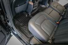 Load image into Gallery viewer, SMARTLINER All Weather Custom Fit 2nd Row Floor Mat Liner Set Compatible With 2020-2022 Range Rover Defender 110 (SB0564)