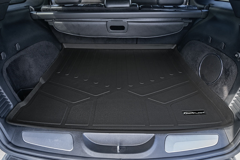 SMARTLINER Custom Fit Floor Mats 2 Rows and Cargo Liner Set Black Compatible With 2016-2022 Jeep Grand Cherokee (SA0315/B0071/D0071)