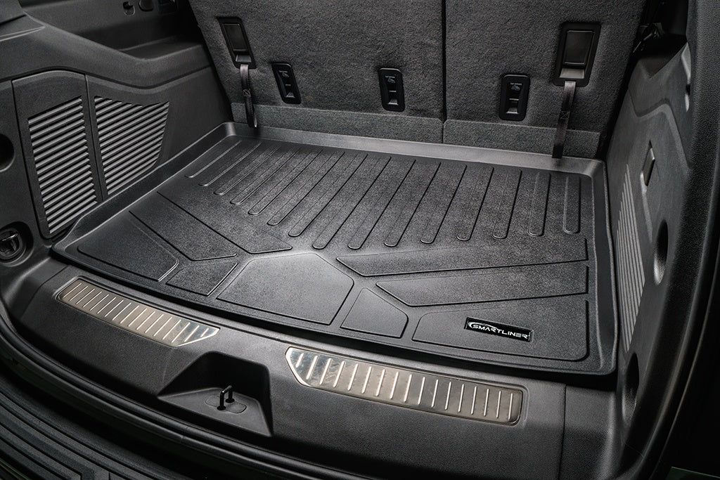 SMARTLINER 2 Row Floor Mats & Cargo Liner Behind 3rd Row Set Compatible With 2021-2024 Cadillac Escalade ESV with 2nd Row Bench Seat (SA0524/B0525/E0526-R)
