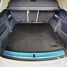 Load image into Gallery viewer, SMARTLINER Custom Fit All Weather Protection Black Cargo Liner behind the 2nd Row Seats Compatible With 2020-2024 Audi Q5 TFSI e Plug-In Hybrid (SD0669)