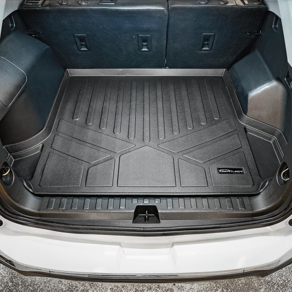 SMARTLINER Custom Fit All Weather Protection Black Cargo Liner behind the 2nd Row Seats Compatible With 2018-2024 Chevrolet Equinox (SD0310)