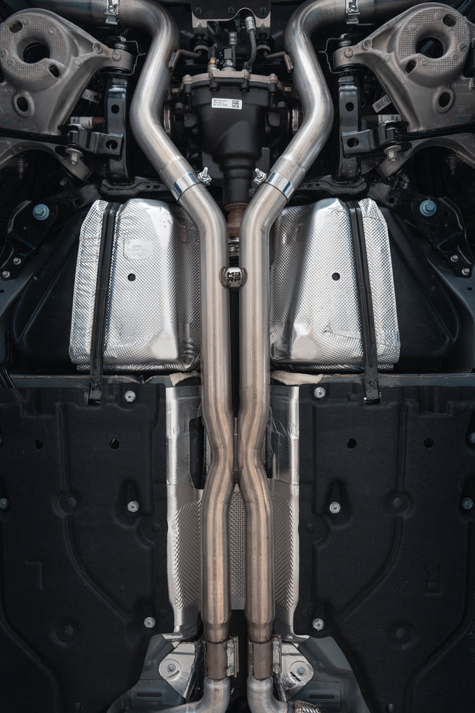 MBRP 2024 Ford Mustang Dark Horse 3in Dual Split Rear Exit Exhaust w/ Quad CF Tips - T304 (S72843CF)
