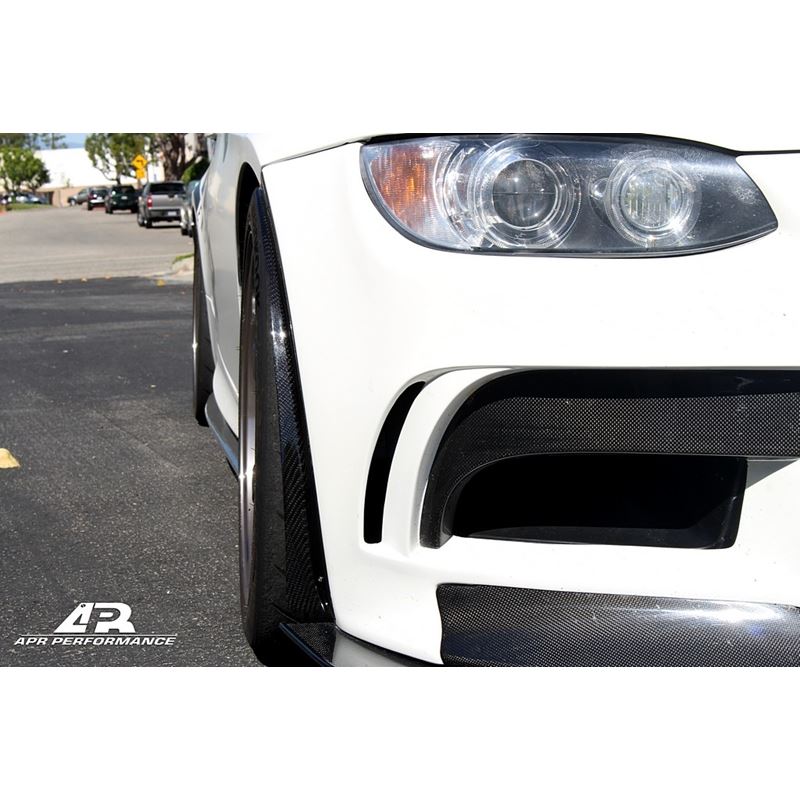 APR Performance Carbon fiber Front bumper Spats (CF-549003)