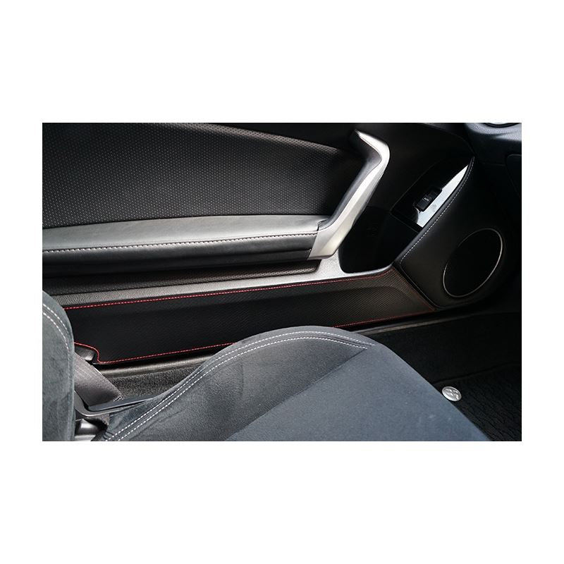 Revel GT Design Kick Panel Cover (Silver Stitch) (1TR5GDAT01S)