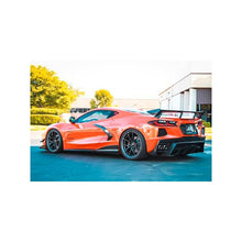 Load image into Gallery viewer, APR Performance Carbon Fiber Door Handle and Quarter Panel Trim Package for 2020-2022 Chevrolet Corvette(CBX-C8DOORPKG)