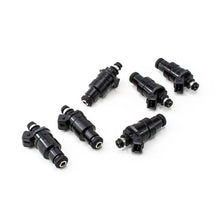 Load image into Gallery viewer, Deatschwerks Set of 6 5500cc Low Impedance Injectors (42M-01-0550-6)