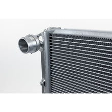 Load image into Gallery viewer, CSF Cooling - Racing &amp; High Performance Division Heavy-Duty Performance Radiator for Porsche 955/957 Cayenne / Audi Q7 / VW Touareg (7227)