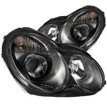 Load image into Gallery viewer, ANZO USA 2001-2007 Mercedes Benz C Class W203 Projector Headlights Black (121079)