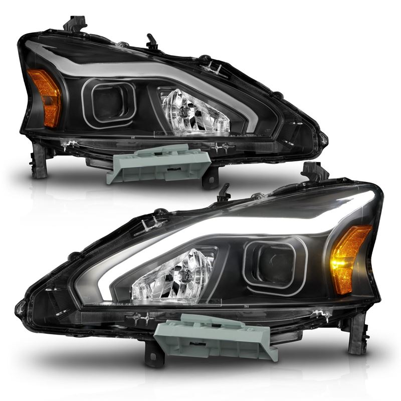 ANZO USA Projector Headlight for Nissan Altima 13-15 (121569)