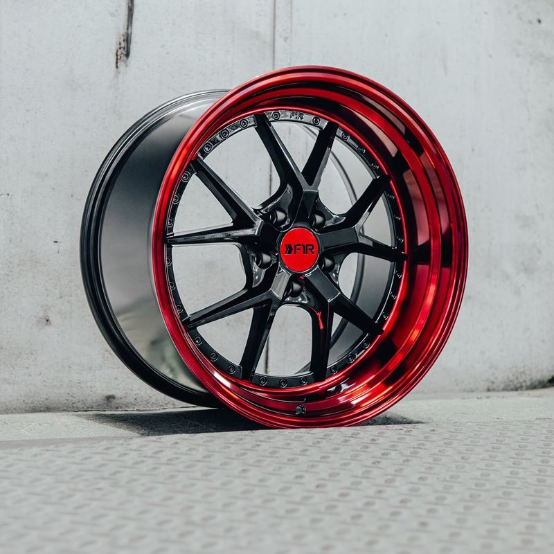 F1R F105 18x9.5 - Gloss Black/ Red Lip Wheel