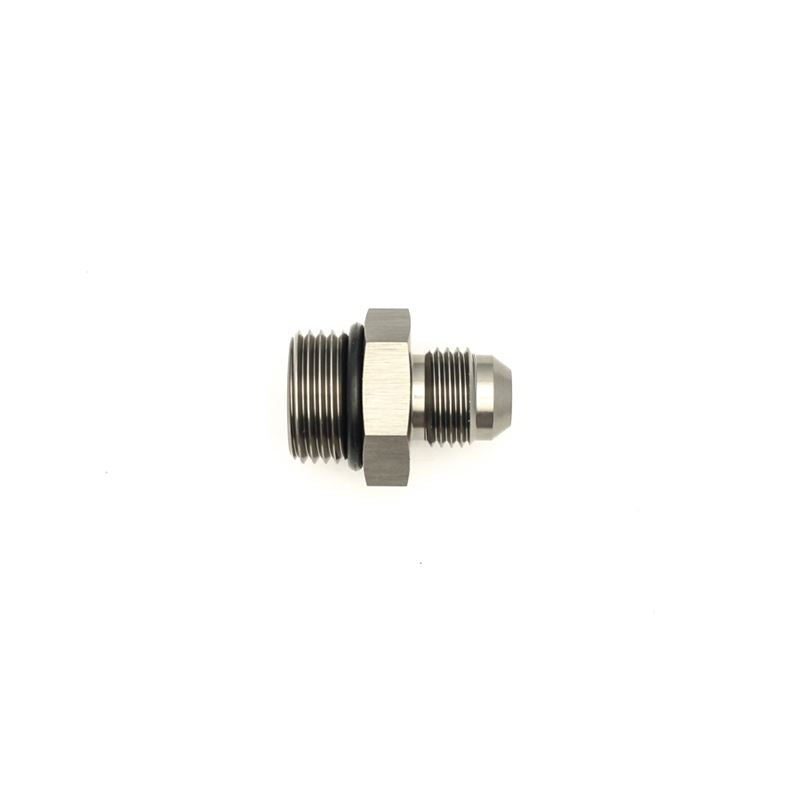 Deatschwerks 8AN ORB Male to 6AN Male Flare Adapter (incl O-Ring) (6-02-0401)