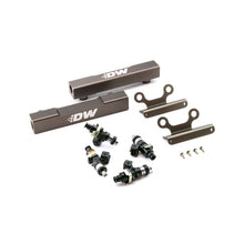 Load image into Gallery viewer, Deatschwerks Subaru top feed fuel rail upgrade kit with 1500cc injectors (6-102-1500)