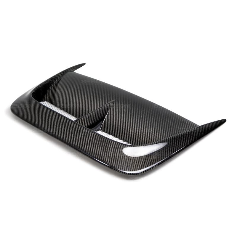 Seibon CW-style carbon fiber hood scoop for 2004-2005 Subaru Impreza/WRX (HDS0405SBIMP-CW)