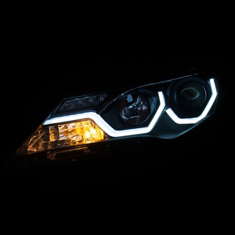 ANZO USA 2013-2015 Toyota Rav4 Projector Headlights w/ Plank Style Design Black (111332)