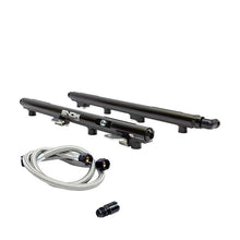 Load image into Gallery viewer, Snow Performance 2005+ Hemi 5.7L/6.1L Factory Hookup Billet Fuel Rail Kit (SNF-30011F)