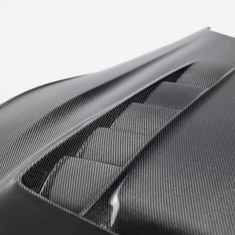 Seibon Carbon TV-STYLE DOUBLE-SIDED CARBON FIBER HOOD for 2020-2021 Toyota Supra(HD20TYSUP-TV-DS)