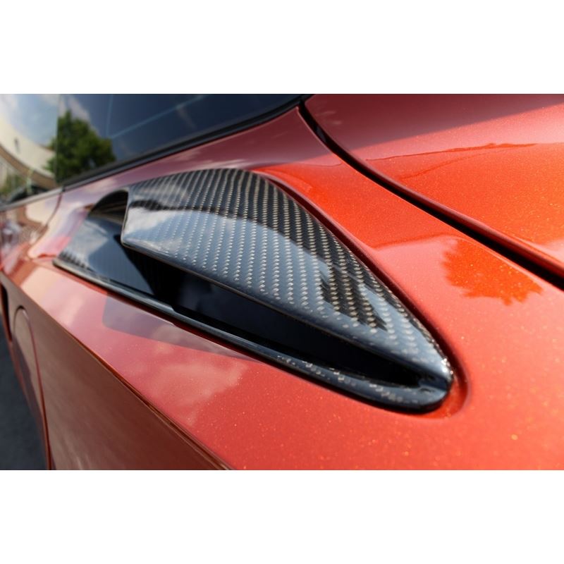 APR Performance Quarter Panel Airducts (CF-700804)