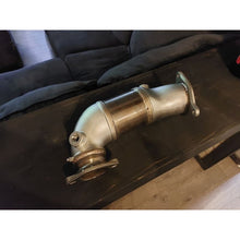 Load image into Gallery viewer, Invidia J-Pipe w/ High Flow Cat for 2022+ Subaru WRX (HS22SW4JPC)