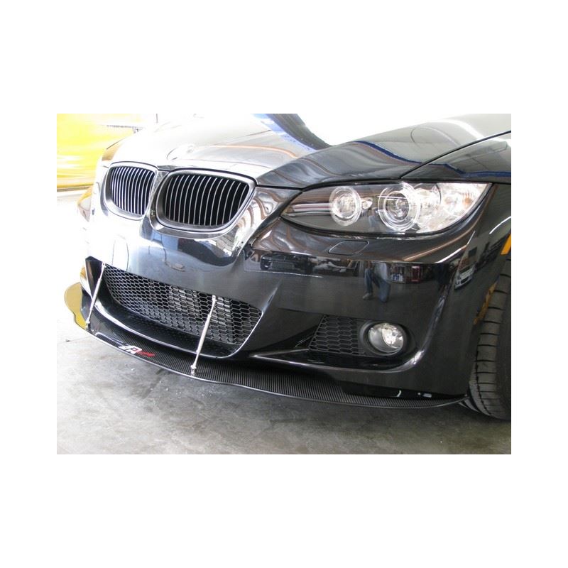 APR Performance Carbon Fiber Wind Splitter With Rods (CW-549235)