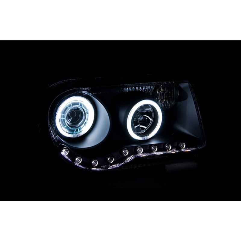 ANZO USA 2005-2010 Chrysler 300C Projector Headlights w/ Halo Black (CCFL) G2 (121251)