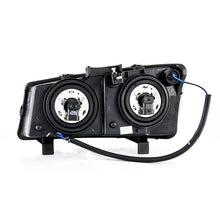 Load image into Gallery viewer, ANZO USA 2003-2006 Chevrolet Silverado 1500 Crystal Headlights w/ Halo Black (111212)