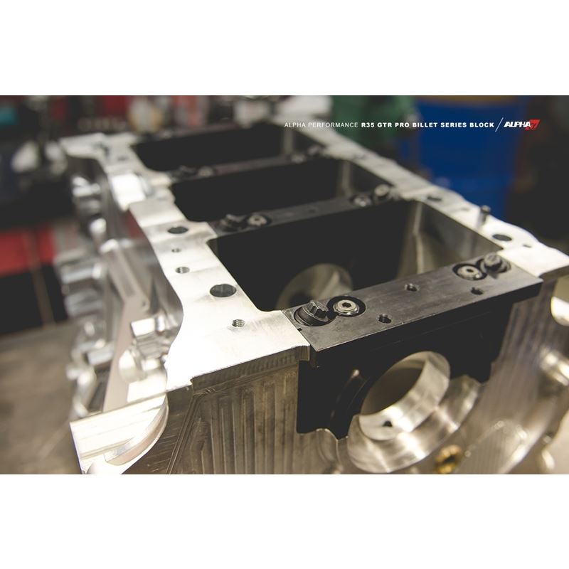 ALPHA Performance Nissan R35 GT-R Pro Series Billet Block (ALP.07.04.0101-1)