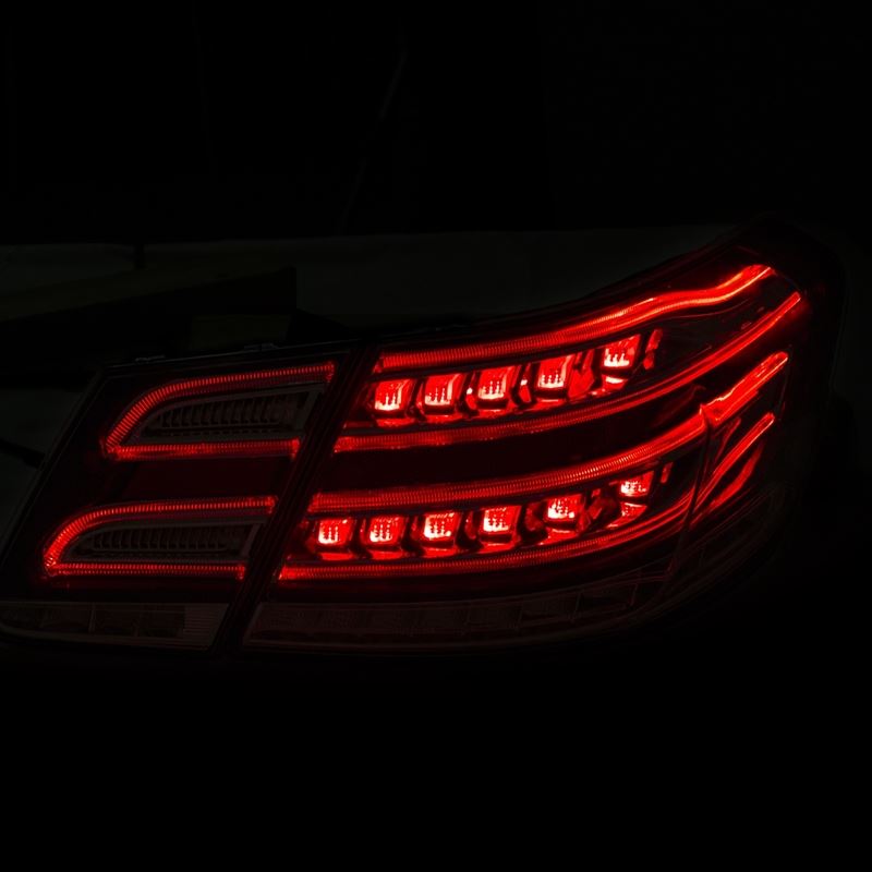 ANZO USA 2010-2013 Mercedes Benz E Class W212 LED Taillights Red/Clear (321331)