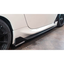 Load image into Gallery viewer, APR Performance Toyota GR86/ Subaru BRZ Side Rocker Extensions 2022-2023 (FS-522005)