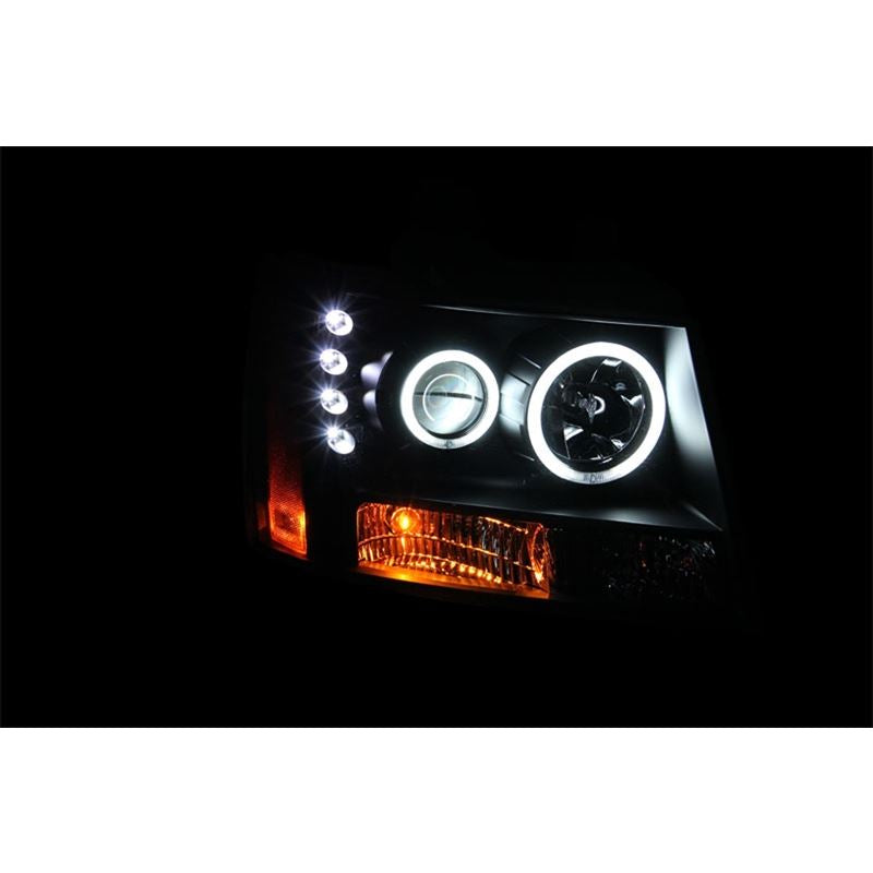 ANZO USA 2007-2013 Chevrolet Avalanche Projector Headlights w/ Halo Black (CCFL) (111109)