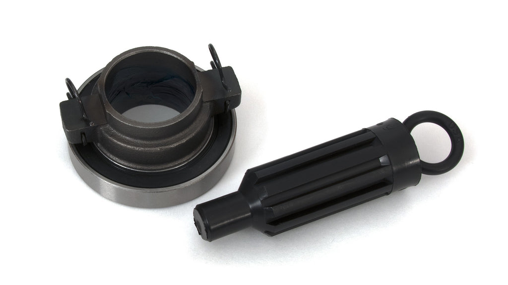 Centerforce Dual Friction(R) Clutch Pressure Plate and Disc Set (DF320539)