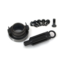 Load image into Gallery viewer, Centerforce Dual Friction(R) Clutch Pressure Plate and Disc Set (DF320539)