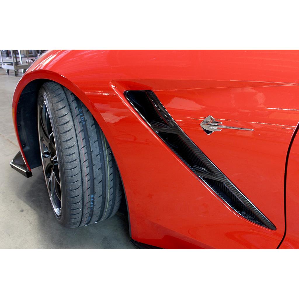 APR Performance Chevrolet Corvette C7 Fender Vents 2014-2019 (CF-700002)
