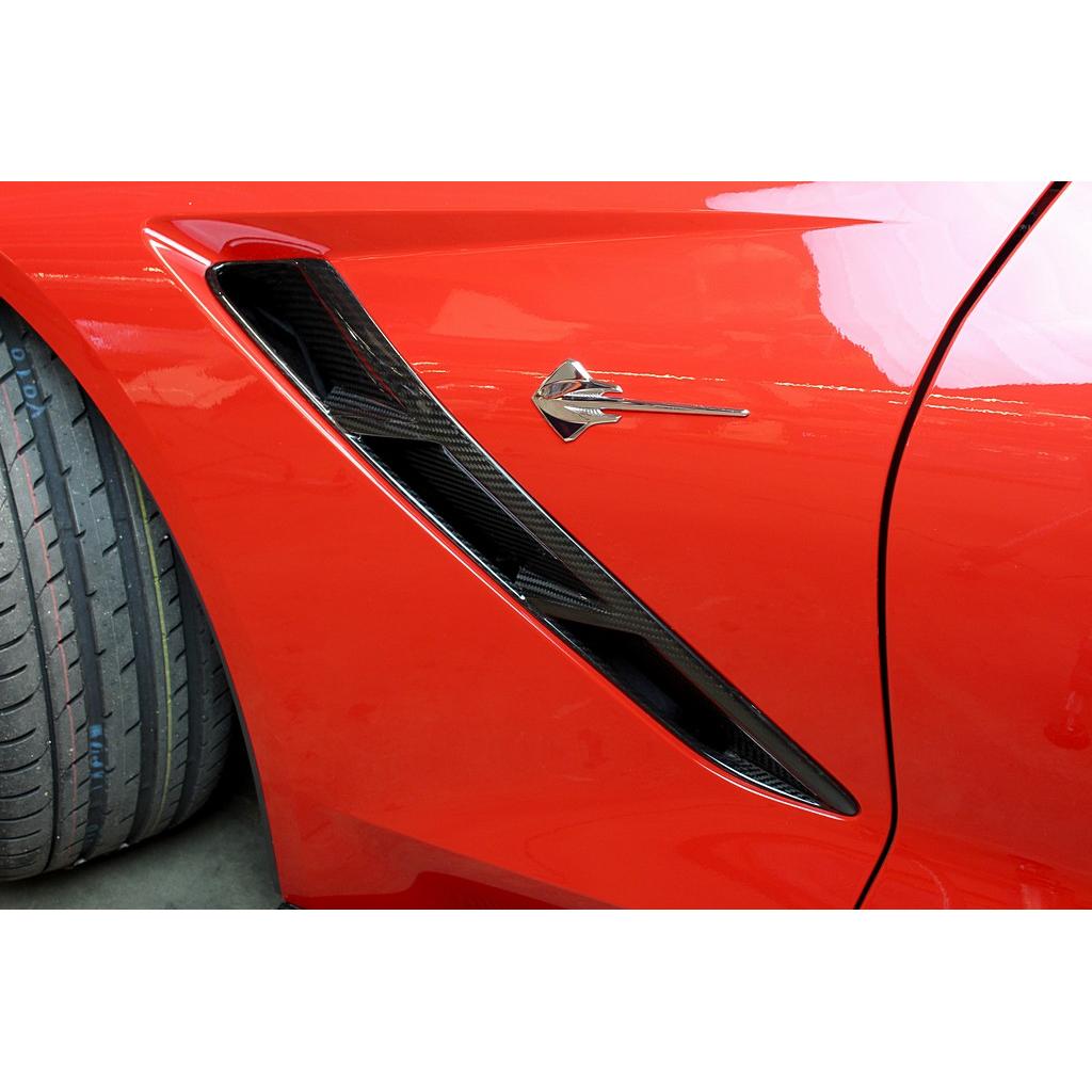 APR Performance Chevrolet Corvette C7 Fender Vents 2014-2019 (CF-700002)